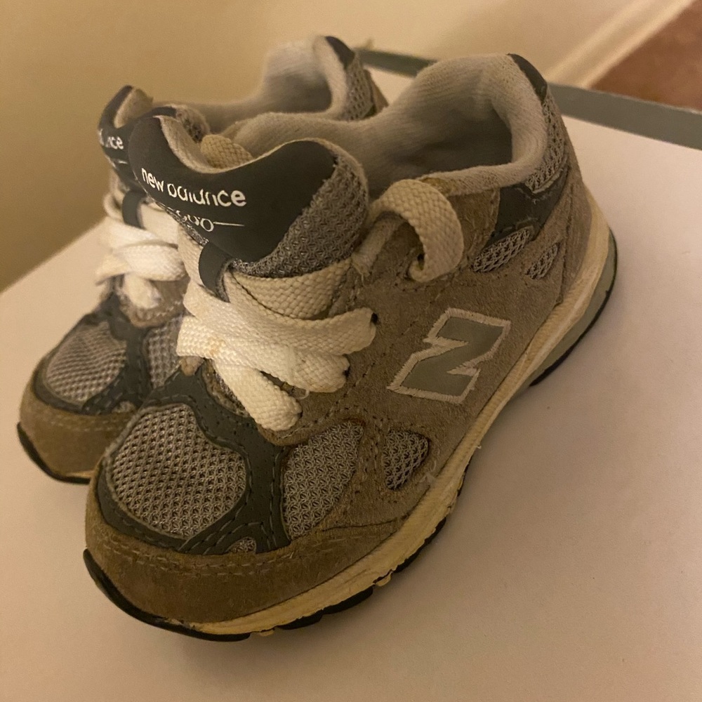 New balance 990